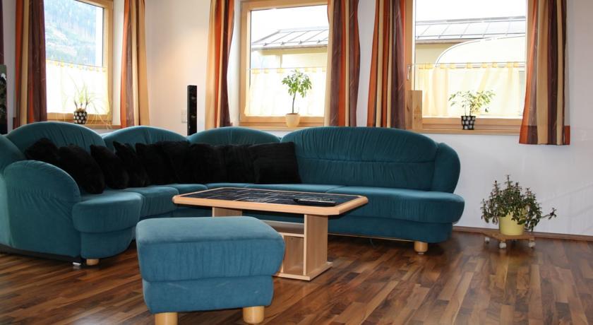 Villa Deningfeld Neukirchen am Großvenediger Room photo